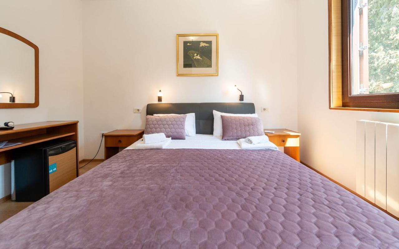 House Mitic Apartment Rovinj Ngoại thất bức ảnh