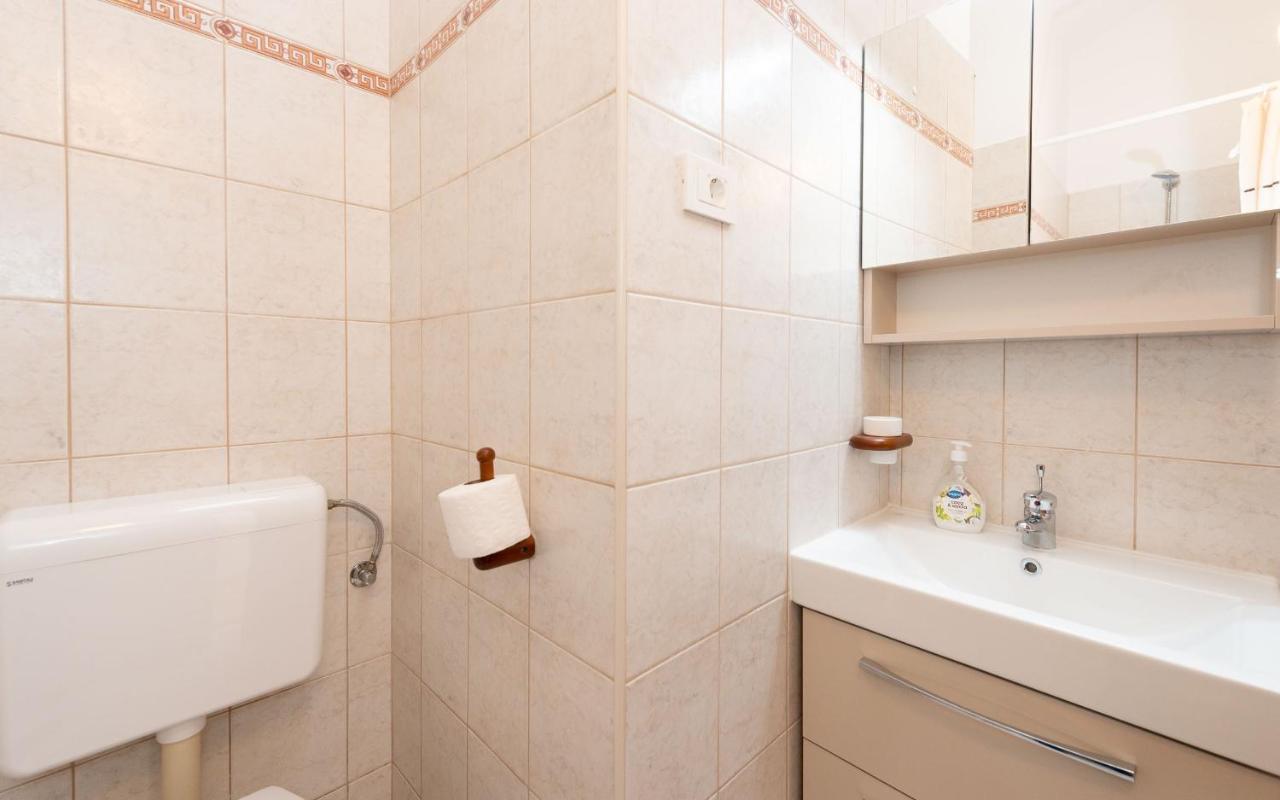 House Mitic Apartment Rovinj Ngoại thất bức ảnh